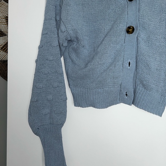 Moon & Madison cropped sweater-NEW! Never worn! - Picture 2 of 7